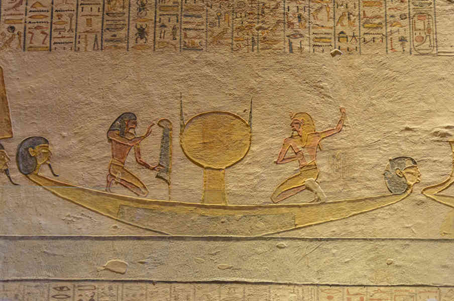 Egipto 238 - Valle de los Reyes - Tumba de Ramsés IX.jpg